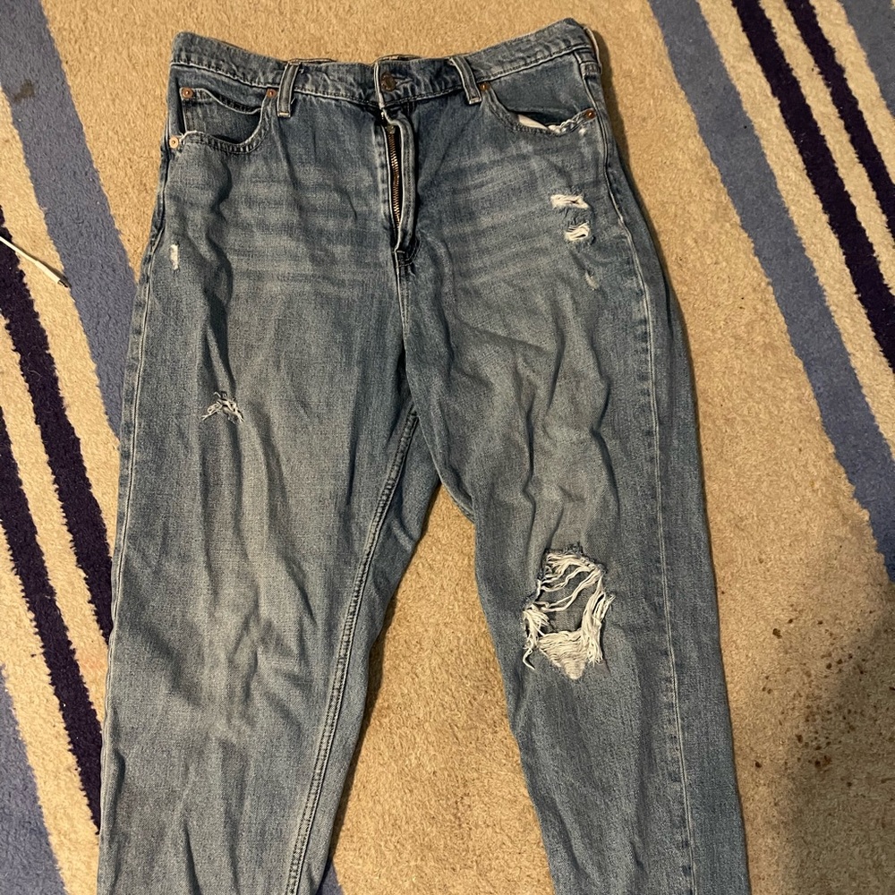Gap destructed mom jeans size 14